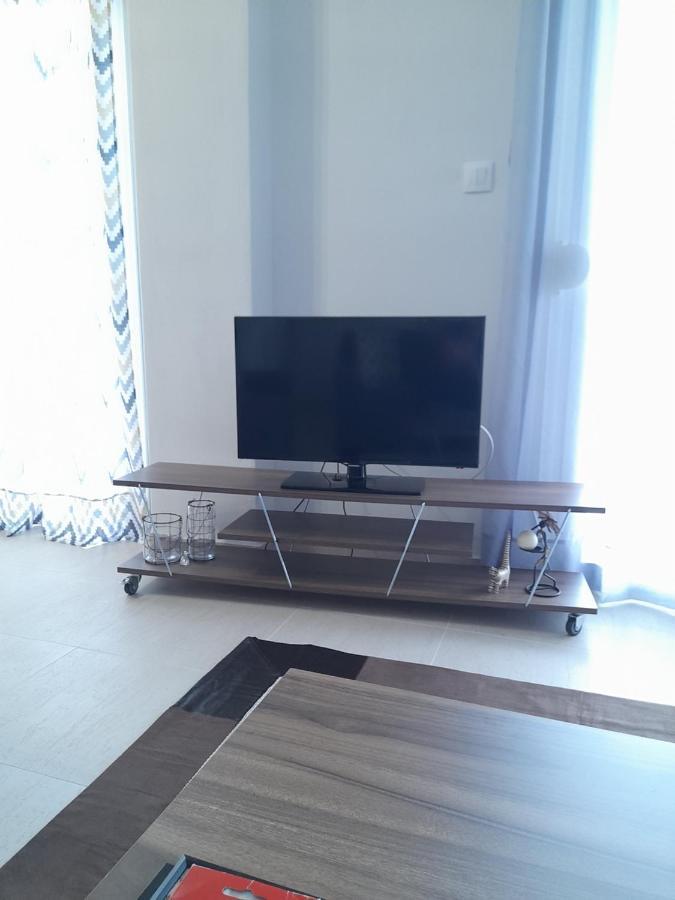 Chloi House Apartment Kastoria Ngoại thất bức ảnh